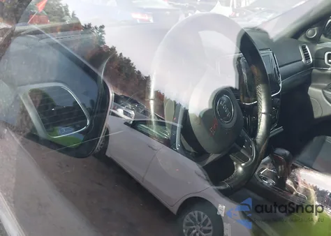 2021 Jeep Grand Cherokee Limited 4X4 z USA, uszkodzony, nr VIN 1C4RJFBG2MC838892